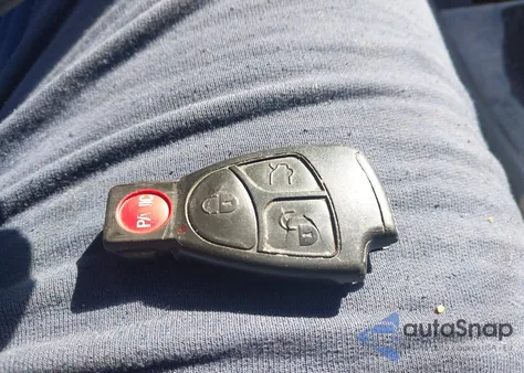 2006 Mercedes-Benz Clk 350 z USA, uszkodzony, nr VIN WDBTK56G56T056434